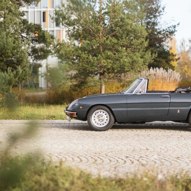 Alfa Romeo Spider 1750 Veloce